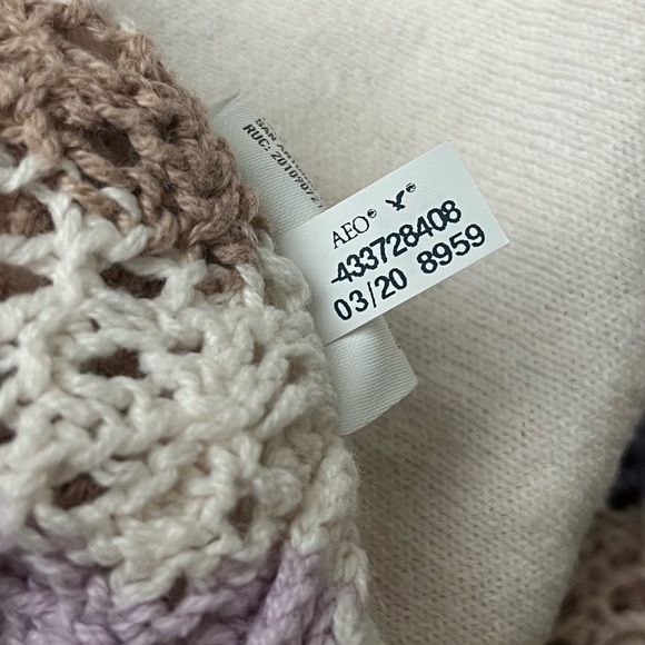 American Eagle Crochet Knit Pastel Striped Halter Top S Boho Crop Top Beach - Picture 6 of 10